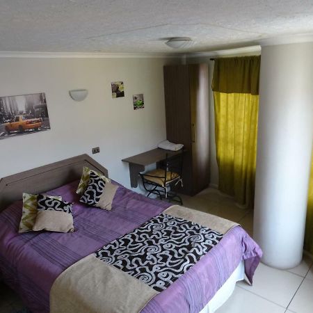 אנטופגסטה Hostal Quinta Normal מראה חיצוני תמונה