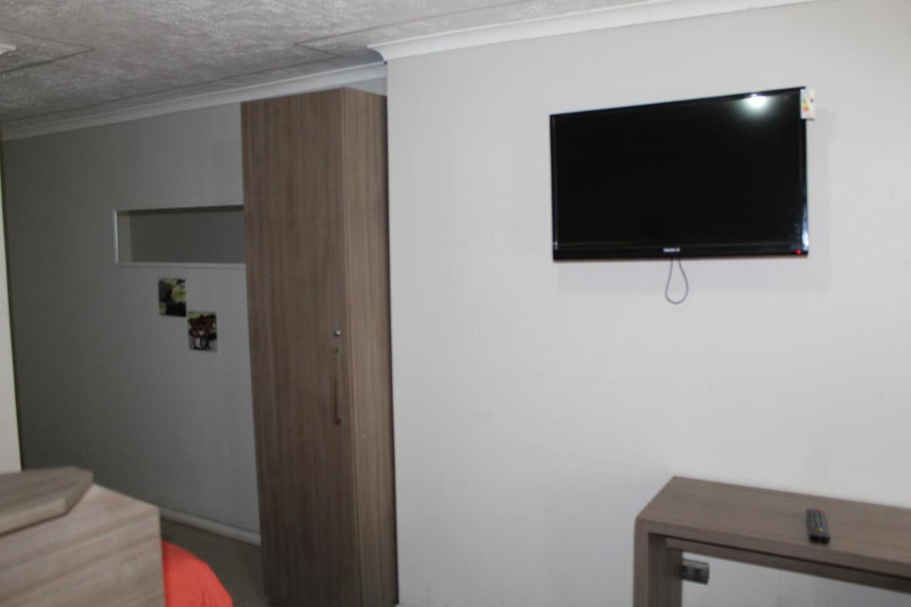 אנטופגסטה Hostal Quinta Normal מראה חיצוני תמונה