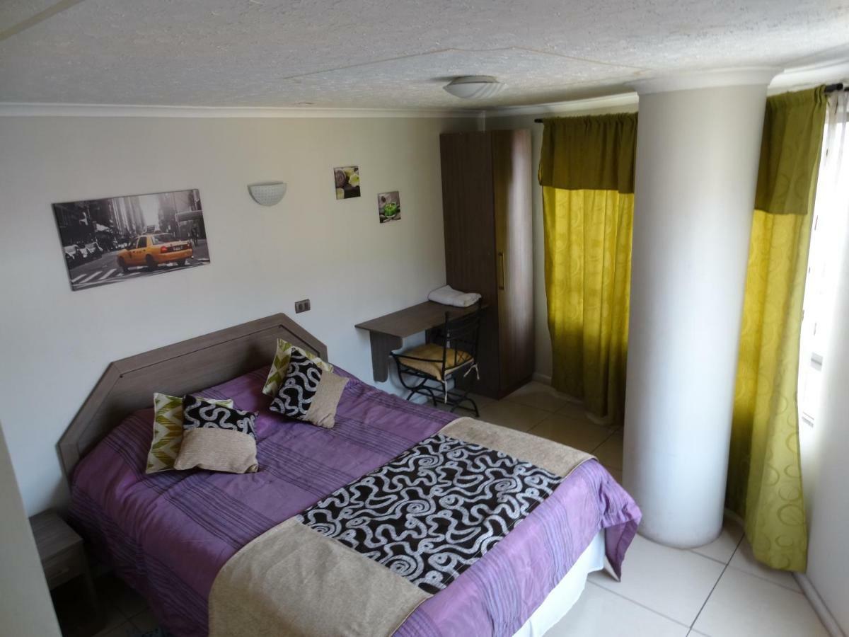 אנטופגסטה Hostal Quinta Normal מראה חיצוני תמונה
